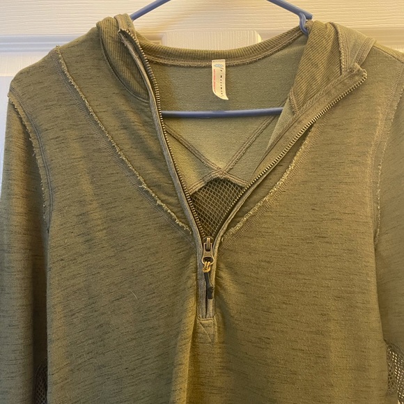 FP Movement jacket - Picture 2 of 3